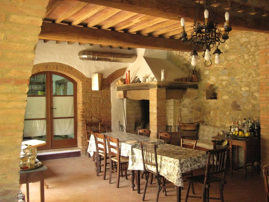 Agriturismo Il Casalino Pari Exteriér fotografie