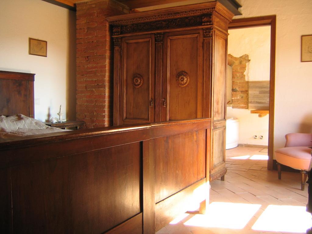 Agriturismo Il Casalino Pari Pokoj fotografie